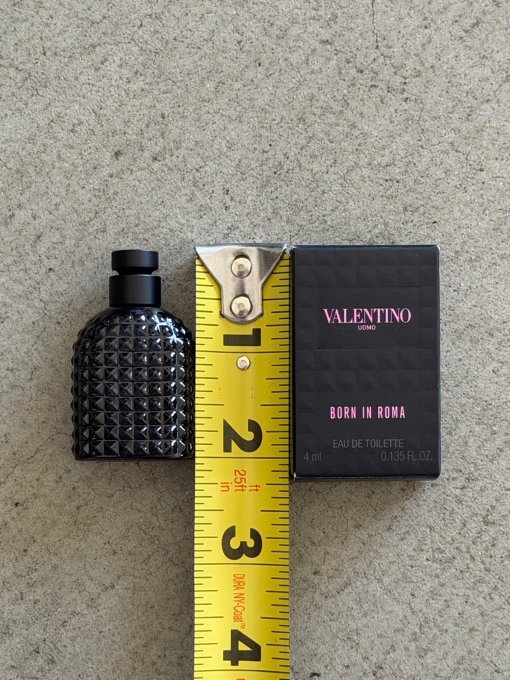 Valentino / Uomo Born In Roma Mini / 4ml EDT - Picture 9 of 9